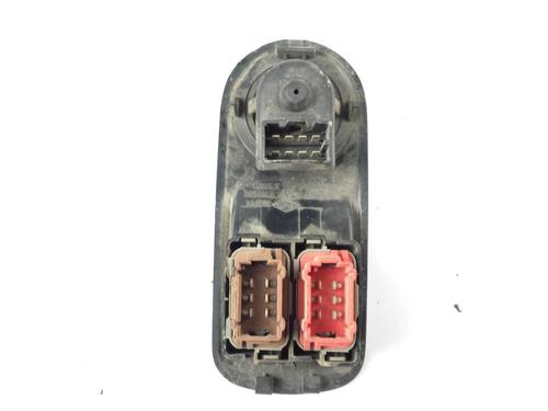 Left front window switch NISSAN INTERSTAR Van (X70) dCi 115 | BP17616523I27 - Image 2