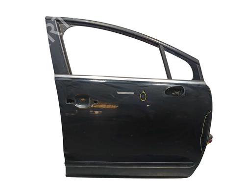 Used Right front door Right front door 37602571 37602571