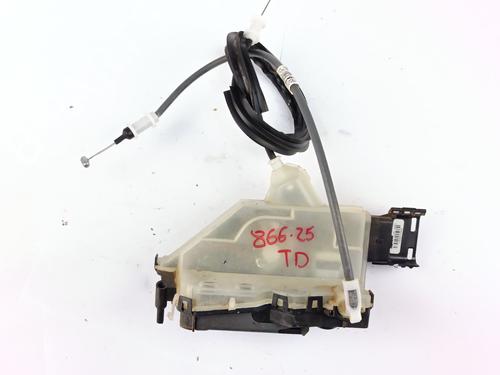 Høyre bak lås OPEL CROSSLAND X / CROSSLAND (P17, P2QO) 1.5 (75) (110 hp) 31345893