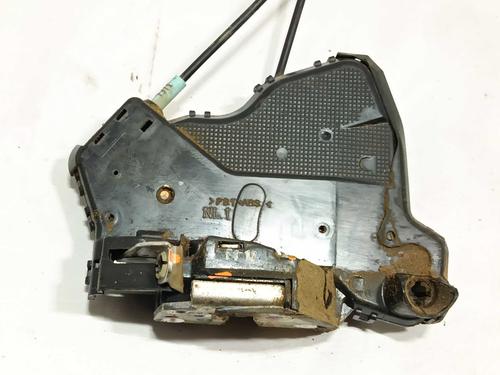 Used Front left lock Front left lock 29123802 29123802
