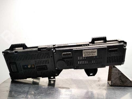 Instrument cluster RENAULT GRAND SCÉNIC III (JZ0/1_)  | BP9997558C47 