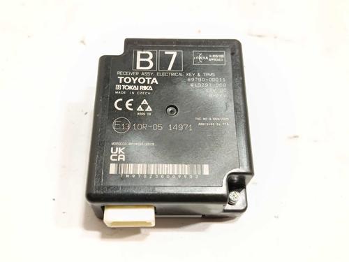 Used Electronic module Electronic module TOYOTA YARIS CROSS (MXP_) 1.5 Hybrid (MXPJ10) (116 hp) 27526982 27526982