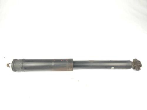 Used Right rear shock absorber Right rear shock absorber TOYOTA AURIS (_E18_) 1.6 (ZRE181_, ZRE185_, ZRE185R, ZRE181R) (132 hp) 17914872 17914872