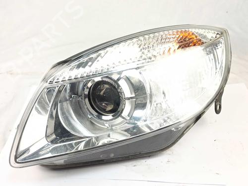 Used Left headlight Left headlight SKODA FABIA II (542) 1.2 (60 hp) 31330378 31330378