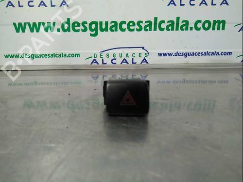 Used Warning switch Warning switch HYUNDAI SANTA FÉ I (SM) 2.0 CRDi (113 hp) 14352944 14352944