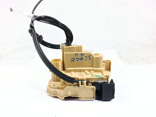 Højre fortil lås ALFA ROMEO GIULIA (952_) 2.2 D (952AEM250, 952AEA250) (150 hp) 31638951