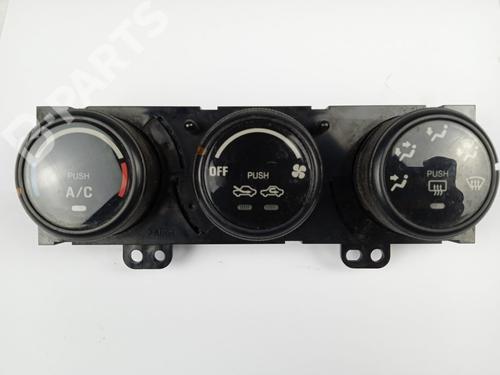 Used Climate control SUZUKI GRAND VITARA I (FT, HT) 2.0 HDI 110 16V 4x4 (SQ420D, TD83V) (109 hp) 10344645