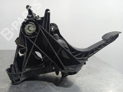 Used Clutch pedal Clutch pedal VW GOLF VII (5G1, BQ1, BE1, BE2) [2012-2021] 9985564 9985564