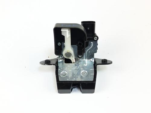 tailgate-lock-hyundai-i30-pde-pd-pden-2016-33469804 main image