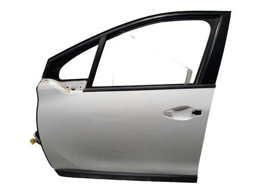 left-front-door-peugeot-2008-i-cu_-2013-26556704 main image