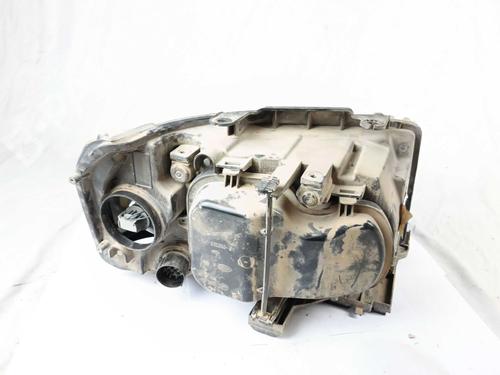 Left headlight LAND ROVER FREELANDER 2 (L359) 2.2 TD4 4x4 | BP28471877C28 - Image 2