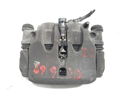 Used Right front brake caliper Right front brake caliper 16724182 16724182