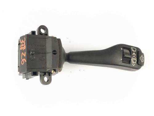 Commodo Essuie Glace / Phare Commodo Essuie Glace / Phare BMW 5 (E39) 530 d (193 hp) 36405785 36405785
