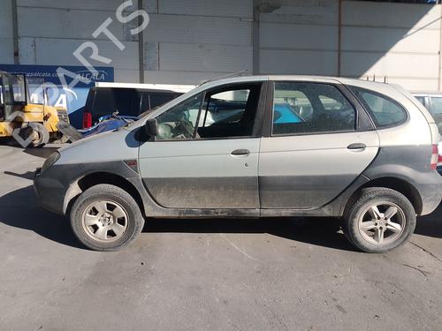 Paraurti anteriore RENAULT SCÉNIC I MPV (JA0/1_, FA0_) 1.9 dCi RX4 | BP29314217C7 