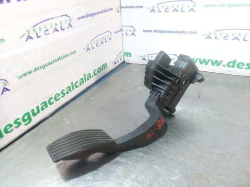 Used Pedal Pedal FIAT 500L (351_, 352_) 1.6 D Multijet (199LYE1B) (120 hp) 10928896 10928896