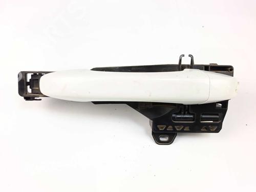 Used Front left exterior door handle Front left exterior door handle 37019685 37019685