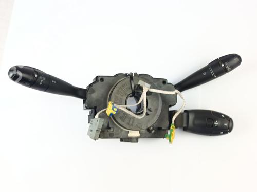 Used Switch Switch PEUGEOT 206 Hatchback (2A/C) 2.0 HDI 90 (90 hp) 33273477 33273477