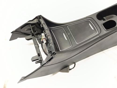 Armrest / Center console MERCEDES-BENZ CLA Coupe (C117) CLA 200 CDI / d (117.308) | BP29123641I20 
