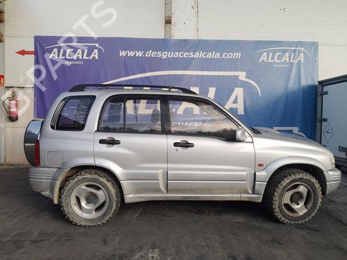 Brugte SUZUKI GRAND VITARA I (FT, HT) 2.0 TD 4x4 (SQ420D) 4995188