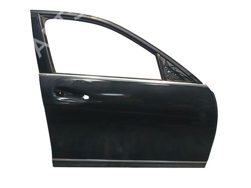 Used Right front door Right front door MERCEDES-BENZ C-CLASS (W204) C 220 CDI (204.008) (170 hp) 34495864 34495864