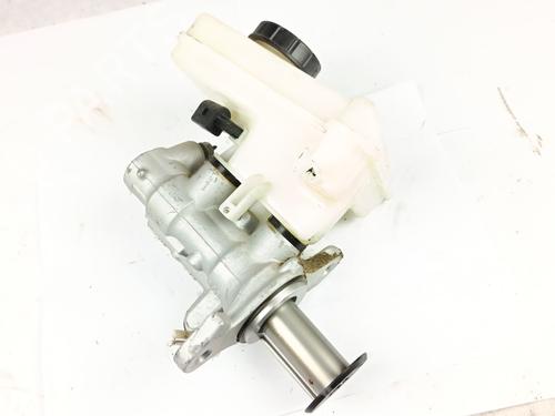 Used Brake master cylinder VW T-ROC (A11, D11) 2.0 TDI (150 hp) 29595418