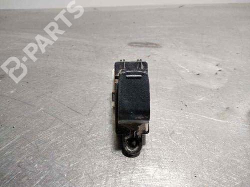 Interrupteur de vitre arrière droite SUZUKI SX4 S-Cross (JY) 1.6 DDiS (AKK 416D) (120 hp) 10093596