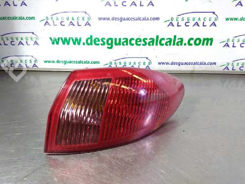 Right taillight ALFA ROMEO 147 (937_) [2000-2010]  9990537