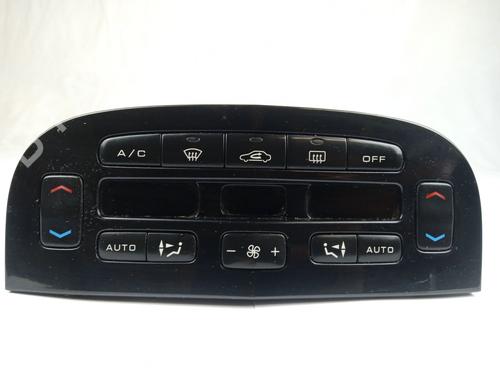 Mando climatizador PEUGEOT 607 (9D, 9U) 2.0 HDI (136 hp) 13493164