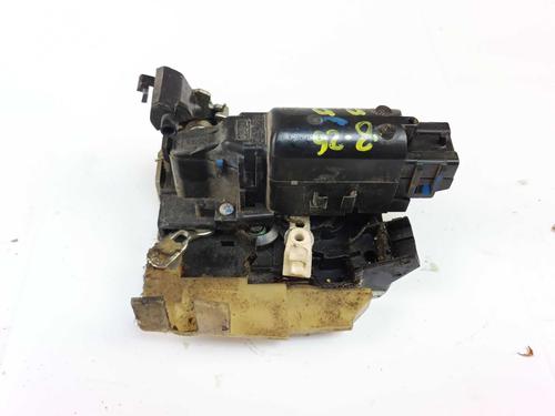front-right-lock-dacia-duster-hs_-2010-2011-2012-2013-2014-2015-2016-2017-2018-31838121 main image