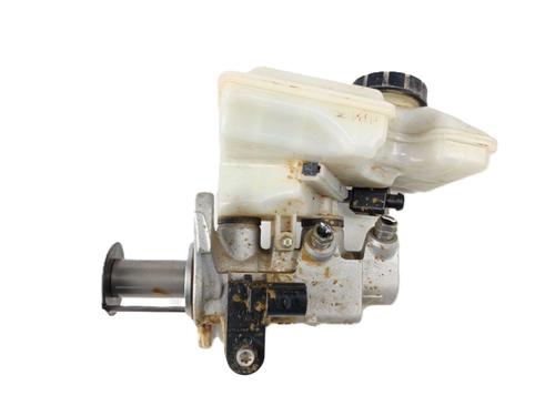 Used Brake master cylinder Brake master cylinder SKODA KAROQ (NU7, ND7) 2.0 TDI 4x4 (150 hp) 40459860 40459860