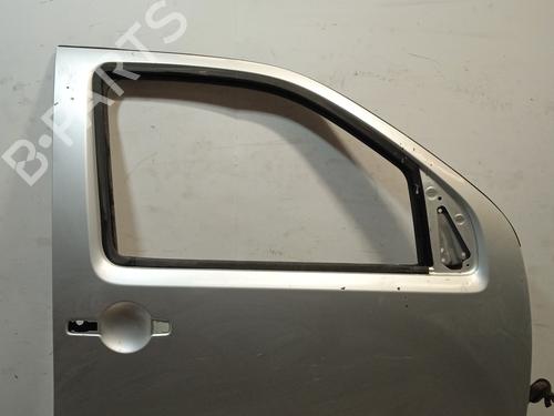 Right front door NISSAN PATHFINDER III (R51) 2.5 dCi 4WD | BP18484783C3