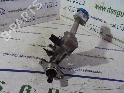 Brake master cylinder NISSAN PRIMERA Hatchback (P12) | BP14352456M77 - Image 2