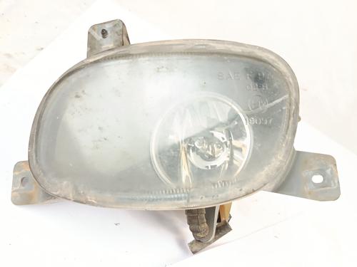 Used Left front fog light VOLVO S80 I (184) [1998-2008]  28378947