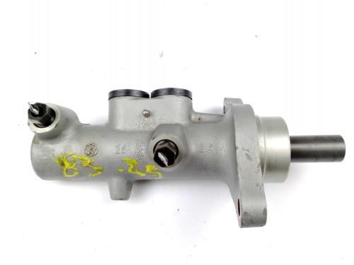 Used Brake master cylinder Brake master cylinder VW TRANSPORTER T5 Van (7HA, 7HH, 7EA, 7EH) 1.9 TDI (85 hp) 24228484 24228484