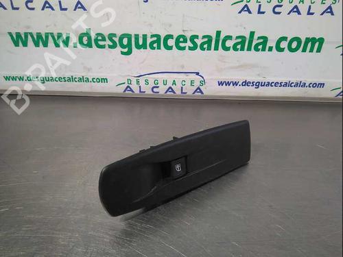 Used Right front window switch Right front window switch 10959205 10959205