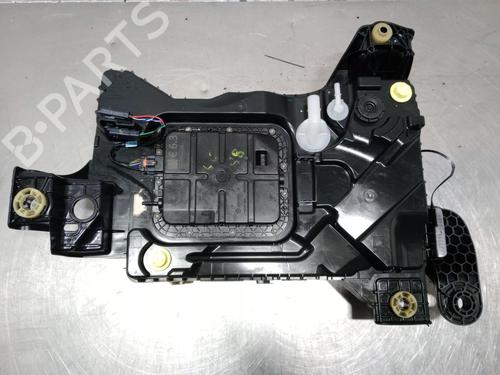 AdBlue tank PEUGEOT 3008 II SUV (MC_, MR_, MJ_, M4_) 1.5 BlueHDi 130 | BP24202804M85 