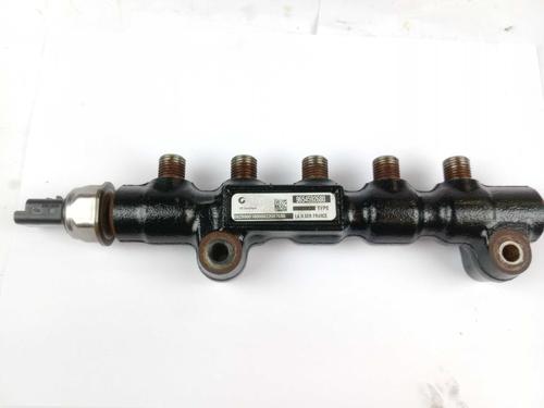 Used Injection rail Injection rail CITROËN C4 I (LC_) 1.6 HDi (90 hp) 18537059 18537059