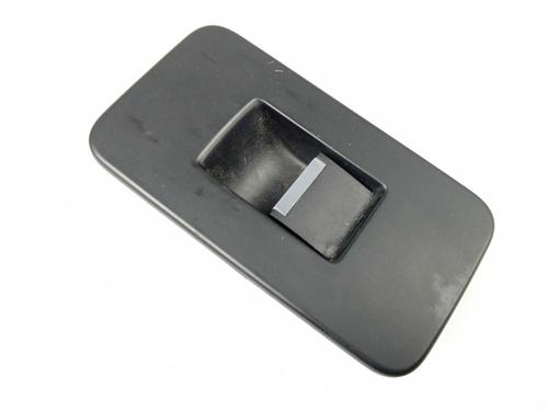 Used Right rear window switch Right rear window switch LAND ROVER DISCOVERY SPORT (L550) 2.0 D 4x4 (150 hp) 11691670 11691670