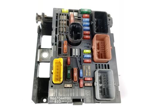 Used Fuse box PEUGEOT 3008 I MPV (0U_) 1.6 HDi (112 hp) 23087913