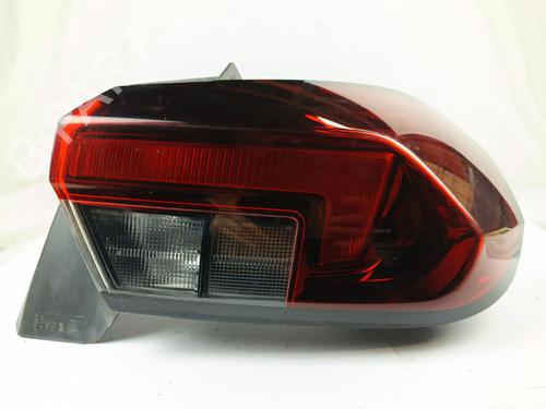 Used Right taillight OPEL CORSA F (P2JO) 1.5 (68) (102 hp) 28450891