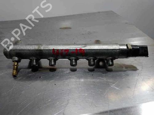 Used Injection rail Injection rail 10029658 10029658