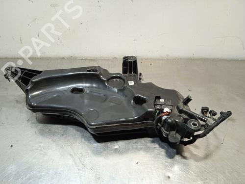 Depósito de AdBlue VW GOLF VIII (CD1, DA1) 2.0 TDI (116 hp) 13736643