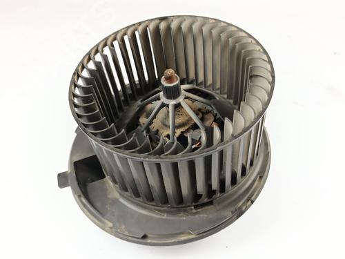 Ventilator motor VW TIGUAN (5N_) 2.0 TDI (110 hp) 27354766