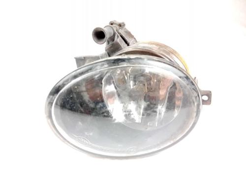 Used Right front fog light Right front fog light 17908952 17908952