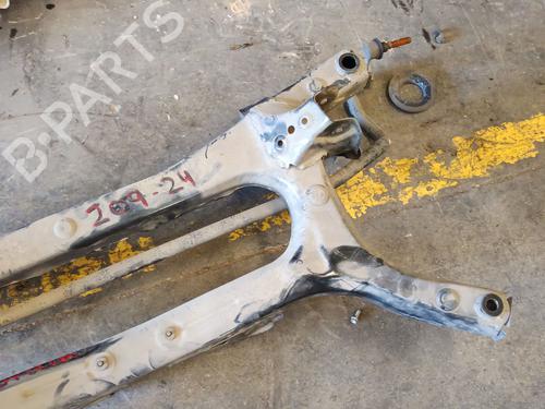Rear axle TOYOTA COROLLA Saloon (_E21_) 1.8 VVTi Hybrid (ZWE211, MZEA12) | BP30566955M2