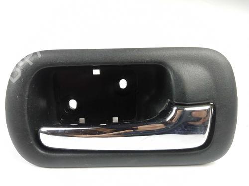 Used Front right interior door handle Front right interior door handle HONDA CIVIC VII Hatchback (EU, EP, EV) 1.7 CTDi (EP4, EU9) (100 hp) 13930850 13930850