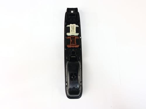 Left front window switch DACIA SANDERO III 1.0 TCe 90 | BP33127914I27 - Image 2