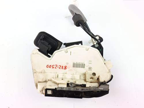 Højre fortil lås SKODA RAPID (NH3, NK3, NK6) 1.6 TDI (105 hp) 31793229