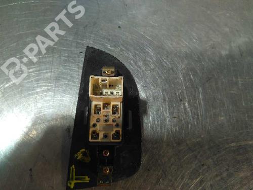 Right rear window switch HYUNDAI ELANTRA III Saloon (XD)  | BP10957273I28 