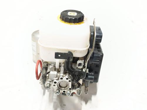 ABS pump TOYOTA LAND CRUISER PRADO (_J15_) 2.8 D-4D (GDJ155, GDJ150) | BP28424750M43